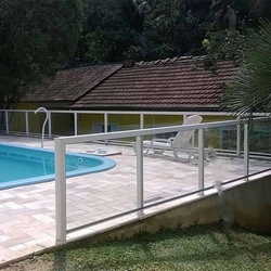 guarda corpo de vidro para piscina